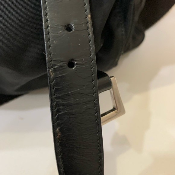 PRADA Authentic classic messenger bag - Picture 16 of 16